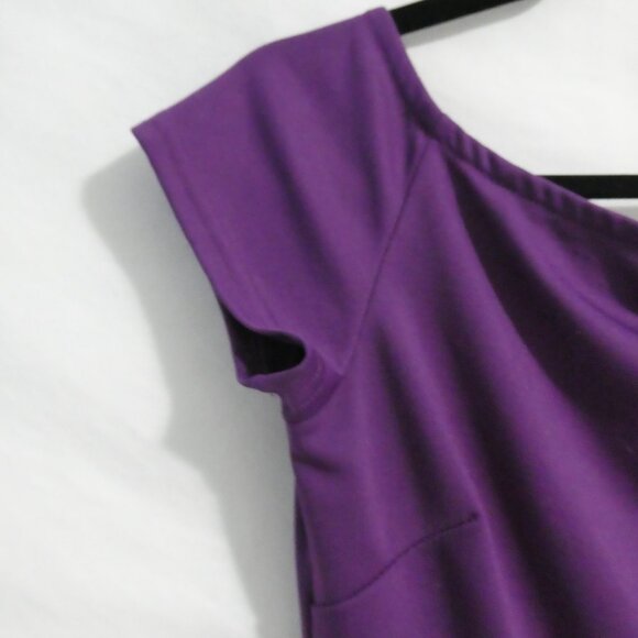 Purple High-Low Scoop Neck Short Sleeve Dress | medium - Picture 8 of 12